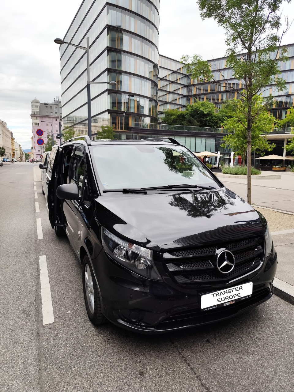 Súkromný transfer v Rakúsku s vodičom