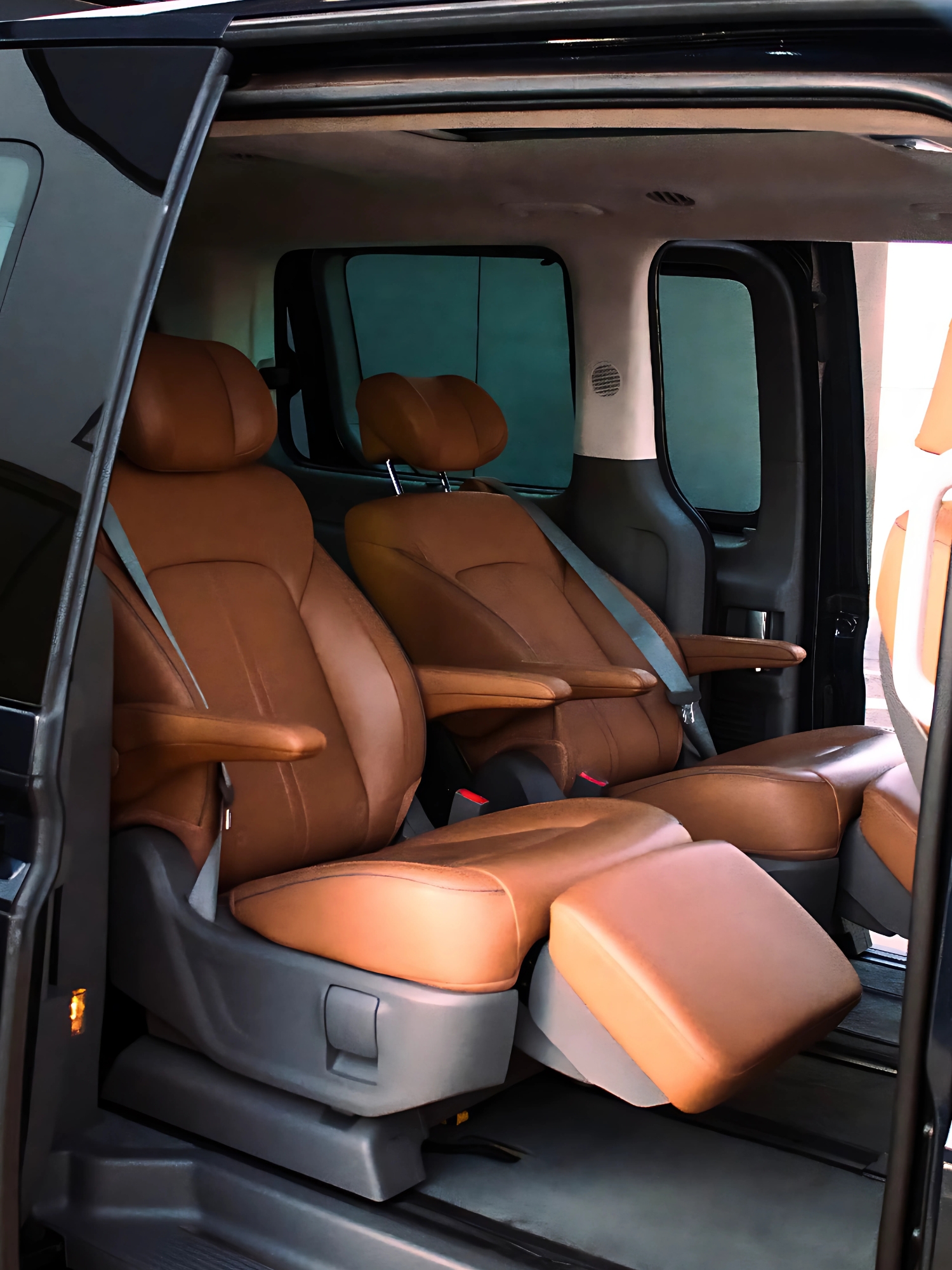 Dresden-Kloche Airport to Dresden Transfer Service