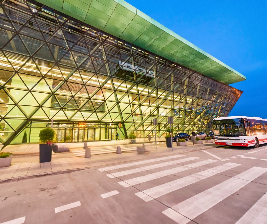 VIP-Обслуживание в Аэропорту Кракова (KRK)